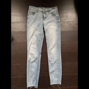 Light wash rockstar skinny jeans